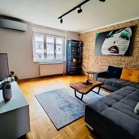 Vracar Hideaway With Private Garage Apartment Belgrade Exterior photo