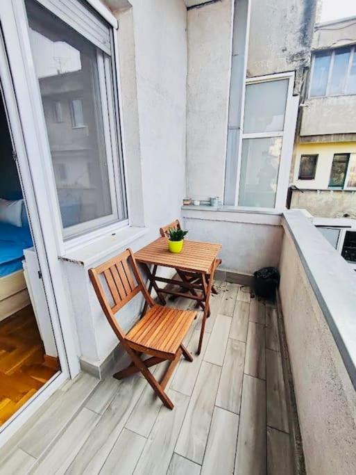 Apartment Vracar Hideaway With Private Garage Belgrade