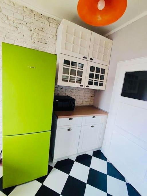 Vracar Hideaway With Private Garage Apartment